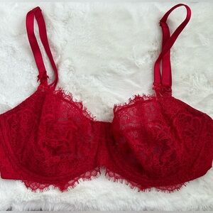 VICTORIA’S SECRET Women’s Dream Angels Push-up Bra Without Padding Red‎ Lace 36D